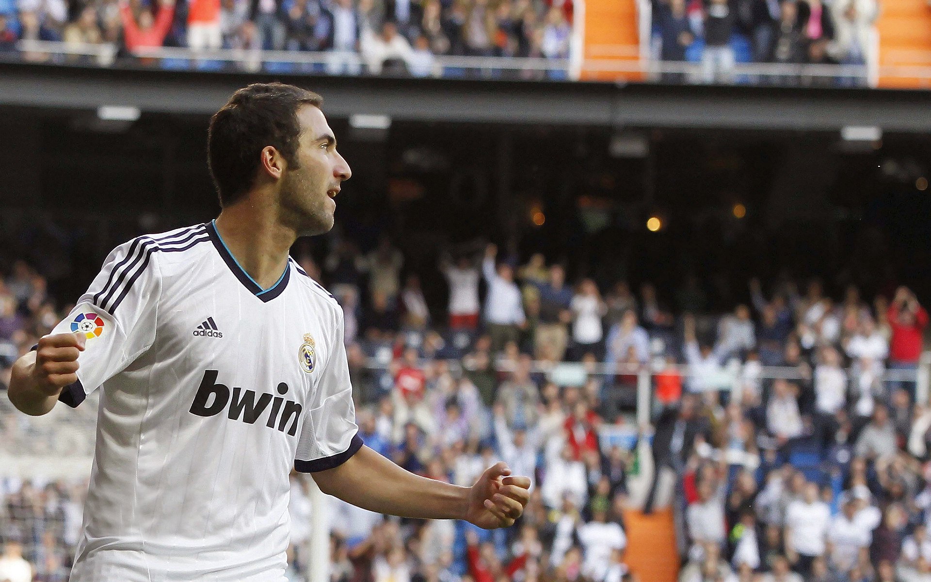 伯明翰市边路传中精准，蓝军盼重返中游，伯明翰the emporium