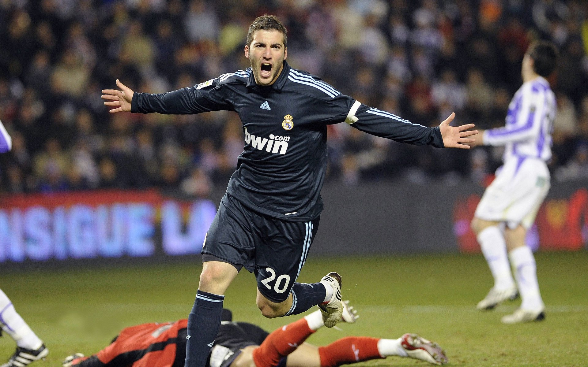 战术大师的训话：他们如何激发队员潜能？，战术训练营